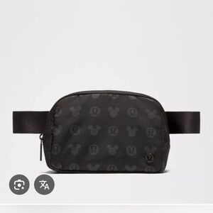 NWT Disney x lululemon Everywhere Belt Bag 1L Mickey and Logo Print